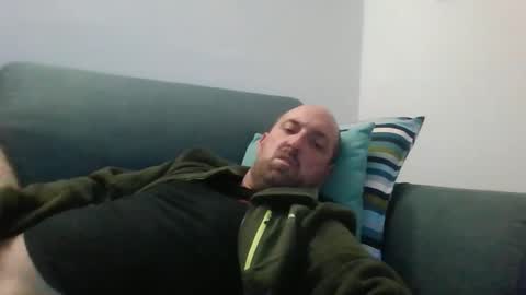 Snapshot of lucabeech88 chatting on October 28, 8:44 pm Luca online show from October 28, 8:44 pm