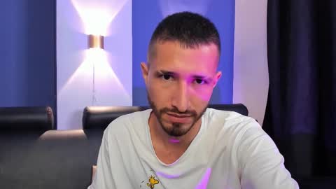 Lucas online show from February 3, 2:53 am