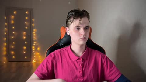 Snapshot of lucas_dany chatting on January 18, 10:28 pm Lucas Gill online show from January 18, 10:28 pm