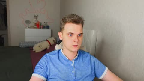 Snapshot of lucas_dany chatting on November 28, 2:20 pm Lucas Gill online show from November 28, 2:20 pm