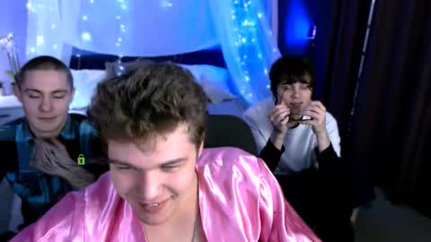 lucas_long_ online show from November 27, 10:28 am