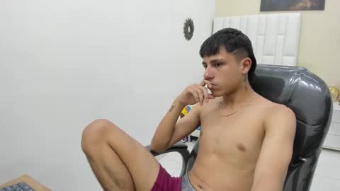  LUCAS RIVAS  online show from November 15, 10:59 pm