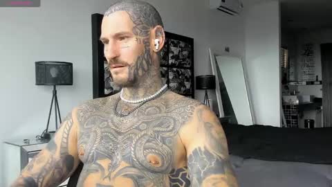 lucasexclusive online show from December 4, 4:54 am