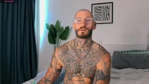 Snapshot of lucasexclusive chatting on July 9, 7:12 am lucasexclusive online show from July 9, 7:12 am