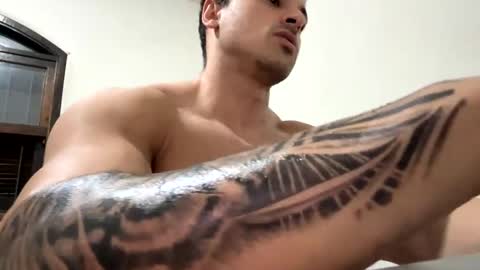 lucasfit24 online show from January 19, 11:23 am