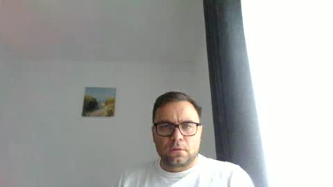 Snapshot of lucaslover81 chatting on June 17, 10:28 am lucaslover81 online show from June 17, 10:28 am