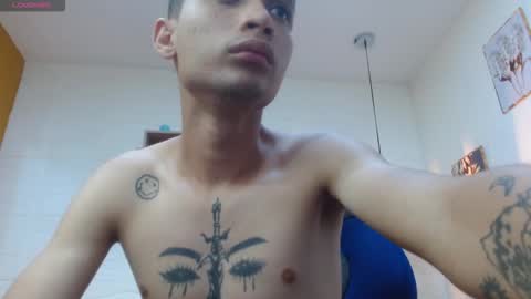 Snapshot of lucasssmith11 chatting on December 2, 3:07 pm LucassSmith11 online show from December 2, 3:07 pm