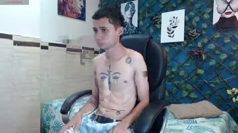 LucassSmith11 online show from April 30, 10:36 pm