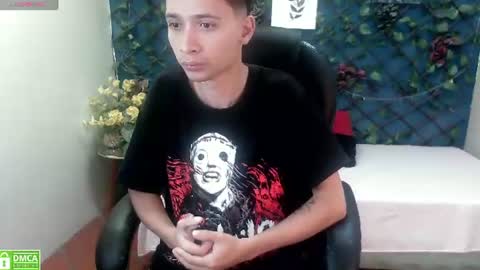 LucassSmith11 online show from July 22, 3:53 am