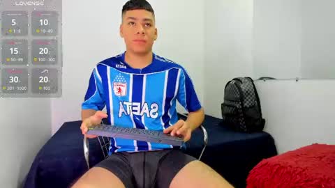 Snapshot of lucastorrez01 chatting on June 28, 9:32 pm LUCAS TORREZ online show from June 28, 9:32 pm