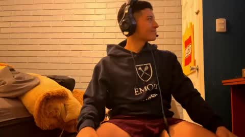 Felipe online show from December 27, 2:25 am