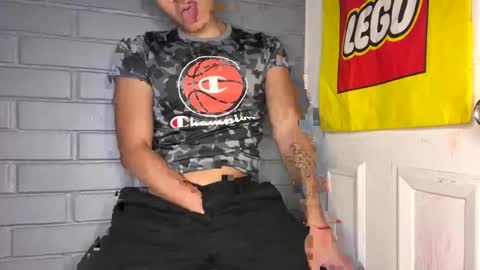 Felipe online show from December 28, 2:43 am