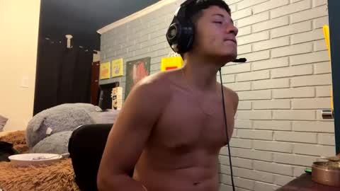 Felipe online show from January 2, 3:48 am