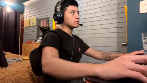 Felipe online show from January 8, 2:46 am