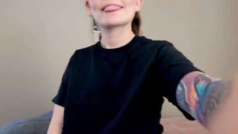 Luci y Fer online show from March 12, 11:54 pm