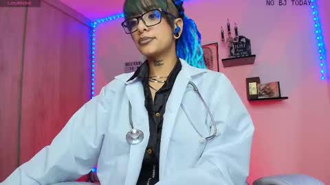 Snapshot of luci_fer_devil_1 chatting on October 3, 5:32 pm Veronica Rati online show from October 3, 5:32 pm