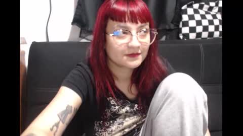 Lulu DCarton online show from March 12, 4:51 am