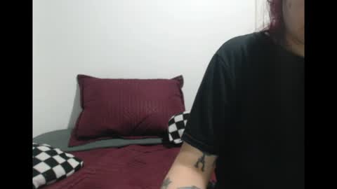 Lulu DCarton online show from May 4, 3:13 am