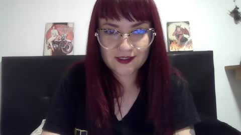 Snapshot of lucia_d_carton chatting on June 23, 3:48 am Lulu DCarton online show from June 23, 3:48 am