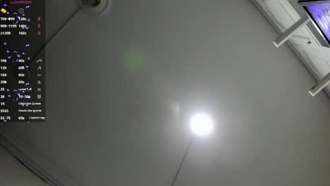 Snapshot of lucia_oregon chatting on May 23, 12:31 pm L U C I A online show from May 23, 12:31 pm