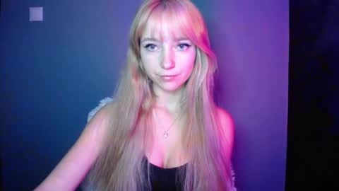 Lucy online show from October 4, 6:00 am