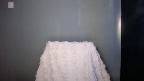 Lucy online show from November 7, 7:41 am