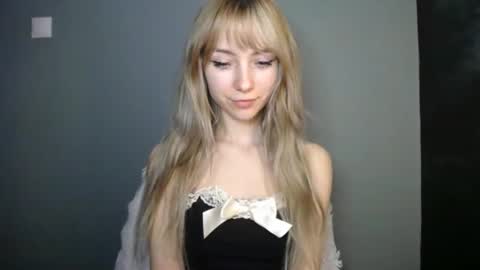 Lucy online show from February 1, 7:56 pm