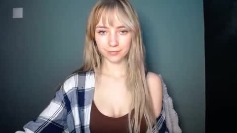 Lucy online show from February 2, 8:07 pm