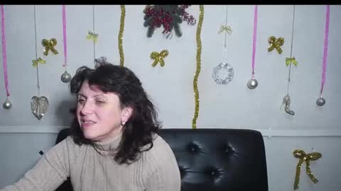 LuciaMi online show from December 25, 4:54 am