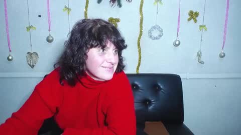 LuciaMi online show from December 27, 6:53 pm