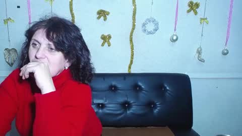 LuciaMi online show from December 27, 9:54 pm