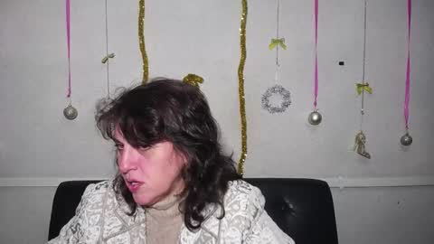 LuciaMi online show from January 14, 6:17 pm