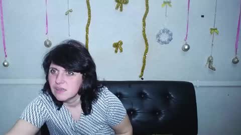 LuciaMi online show from January 19, 3:18 am