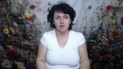 LuciaMi online show from October 12, 5:06 am
