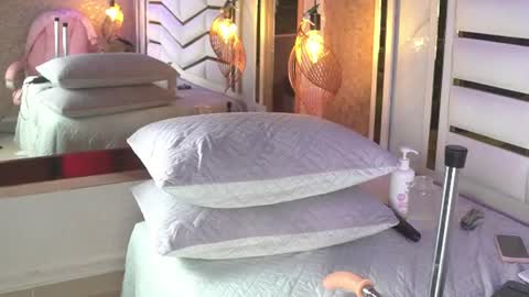 luciana_agudelo online show from July 4, 7:09 pm