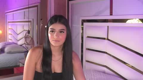 luciana_agudelo online show from July 28, 7:04 pm