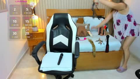 Snapshot of luciana_ballesteros chatting on May 11, 1:39 pm Luciana online show from May 11, 1:39 pm