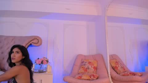 Snapshot of luciana_roa chatting on May 4, 8:49 pm Luciana online show from May 4, 8:49 pm