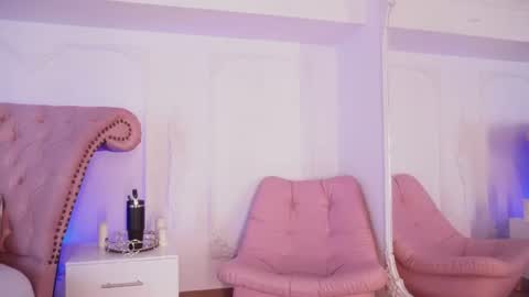 Snapshot of luciana_roa chatting on July 13, 8:44 pm Luciana online show from July 13, 8:44 pm