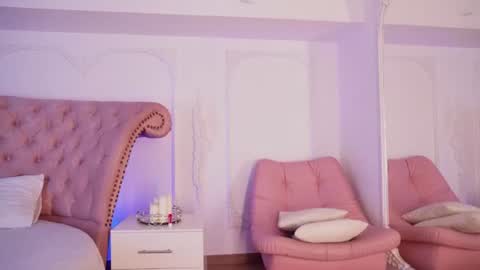 Snapshot of luciana_roa chatting on July 25, 9:01 pm Luciana online show from July 25, 9:01 pm