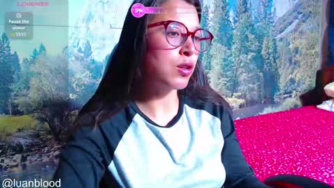 Snapshot of lucianahalen chatting on January 13, 5:29 pm Lucy online show from January 13, 5:29 pm
