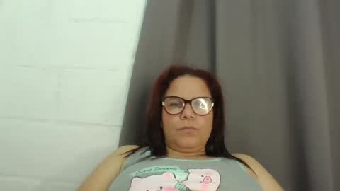 Snapshot of lucianamaster chatting on November 14, 12:59 pm lucianamaster online show from November 14, 12:59 pm