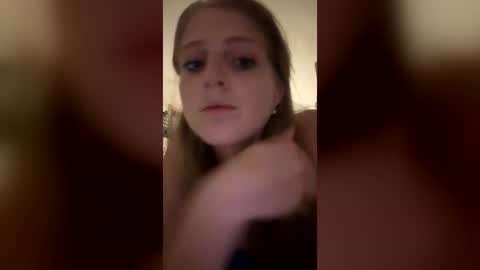 lucianamol online show from July 24, 10:19 pm
