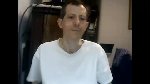 Luciano online show from January 17, 1:32 am