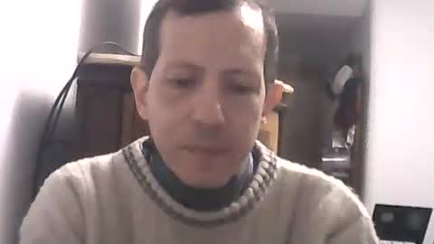 Snapshot of lucianoaxel chatting on May 28, 9:34 pm Luciano online show from May 28, 9:34 pm