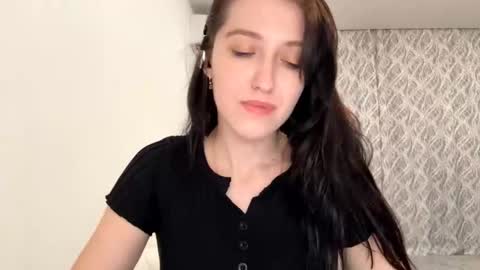 Mary online show from October 30, 4:19 pm