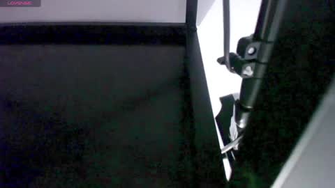 Snapshot of lucie_nicolls chatting on April 6, 4:21 am Lucie online show from April 6, 4:21 am