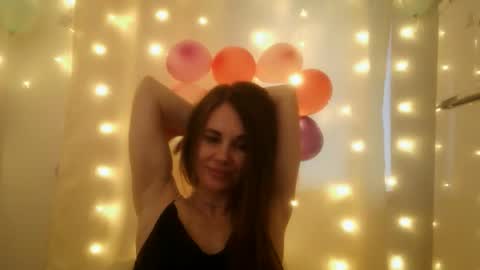 LucieMack online show from February 13, 4:30 am