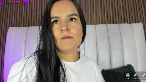 lucie online show from June 20, 7:05 pm