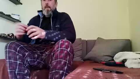 Lucifergotharder online show from March 9, 9:02 am